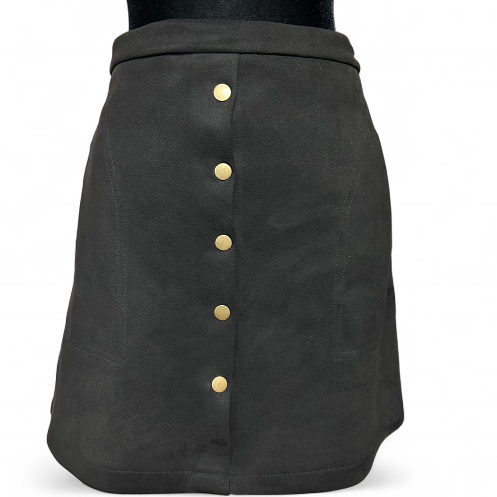 FASHION ON EARTH  Black A-Line Mini Skirt With Pockets XL. NWOT